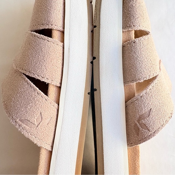 Koolaburra UGG Maerin Nude Metallic Suede Slip-On Slide Womens Comfort Sandals 8 - Picture 9 of 14